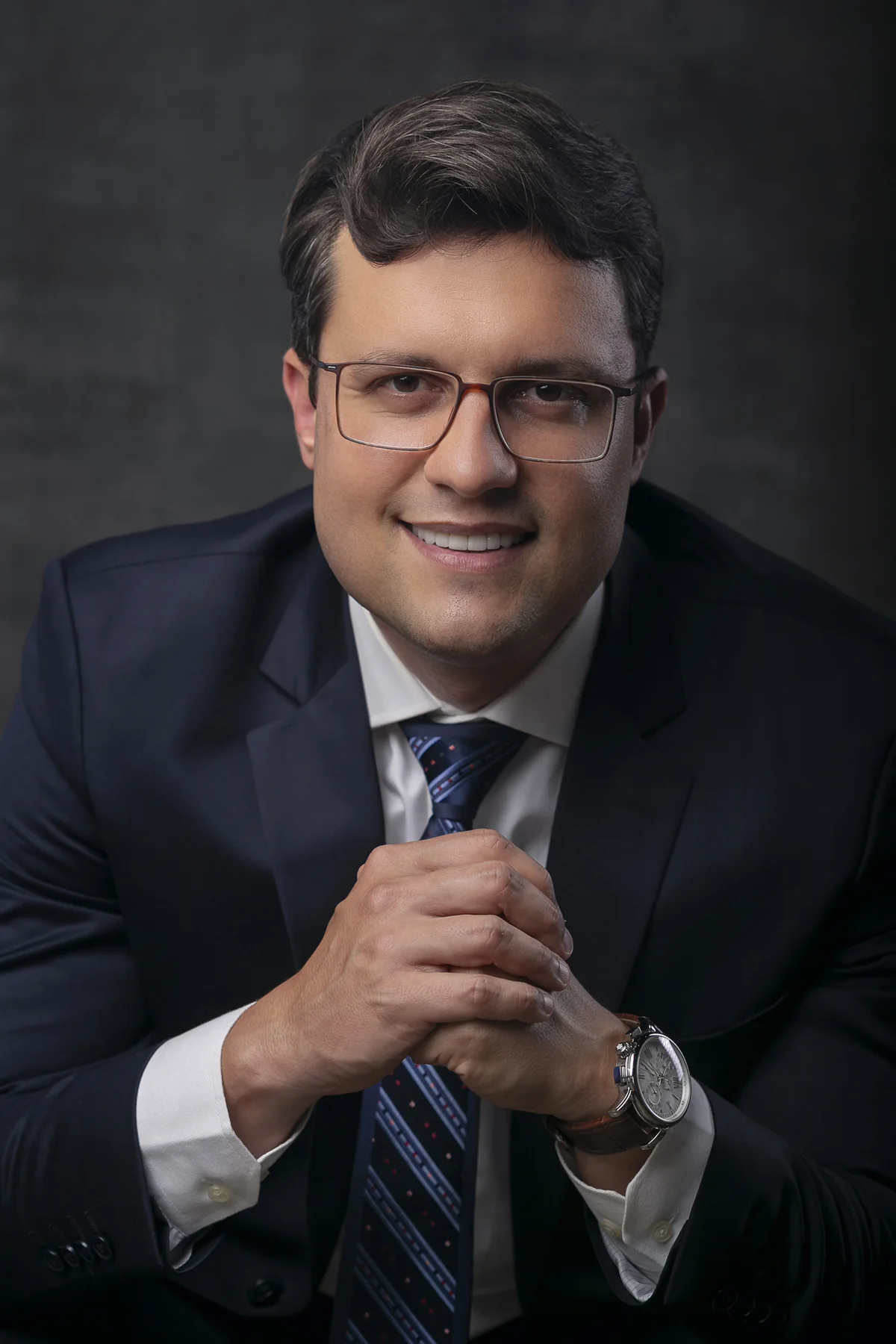 Dr. Ludmar Peixoto — Especialista em Implantodontia Biológica